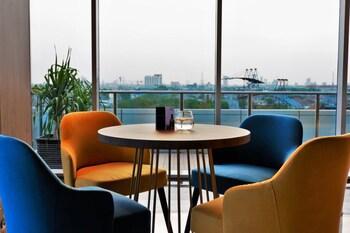 Aparthotel Oakwood &